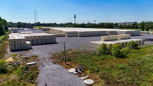 12 Acres of Commercial Land for Sale in Mayfield, Kentucky