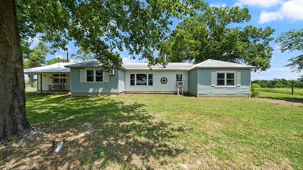 11.6 Acres of Land with Home for Sale in Athens, Texas