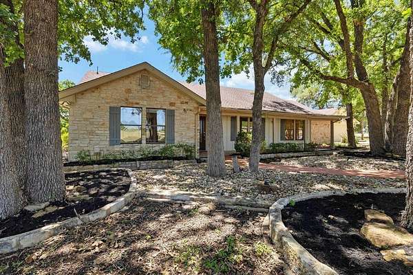 5.32 Acres of Land with Home for Sale in Georgetown, Texas