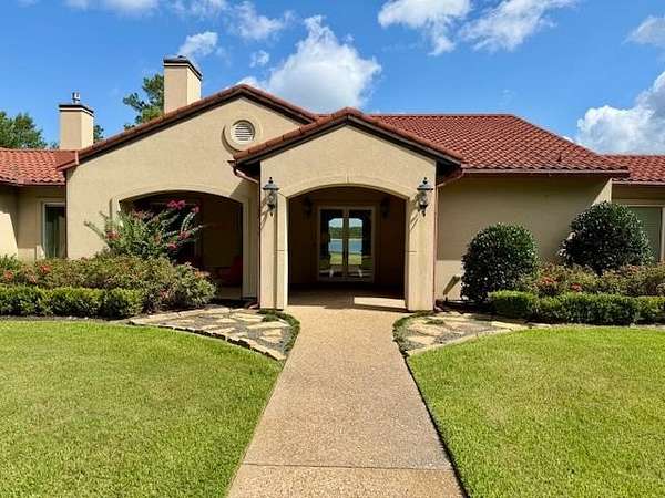 11 Acres of Land with Home for Sale in Brookeland, Texas