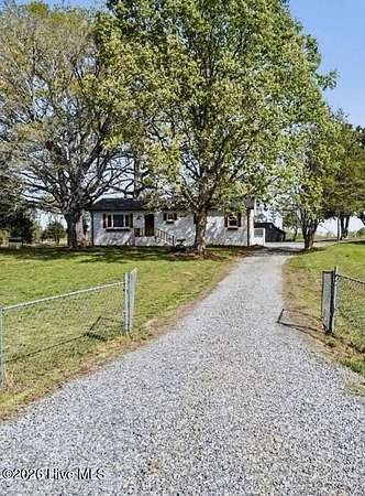18.6 Acres of Land with Home for Sale in Trinity, North Carolina
