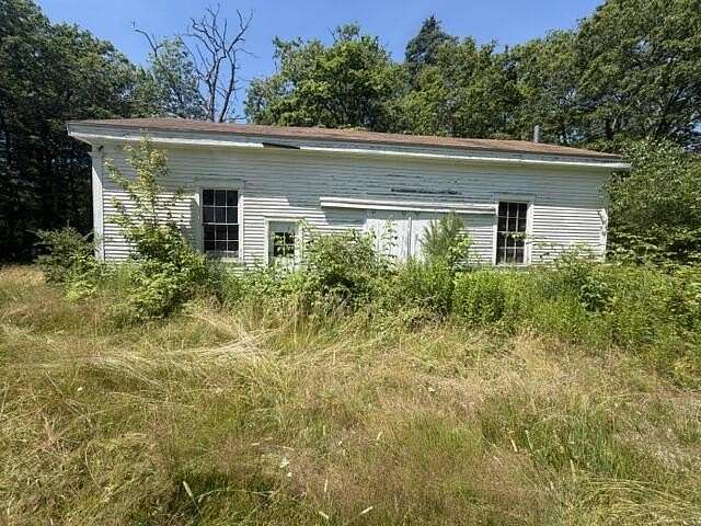 3.27 Acres of Residential Land for Sale in Woolwich, Maine