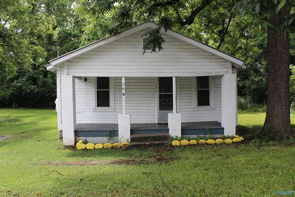 1.85 Acres of Land with Home for Sale in Attalla, Alabama