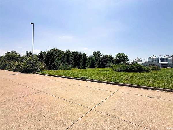 1 Acre of Commercial Land for Sale in Haubstadt, Indiana