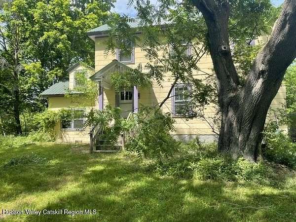 9.5 Acres of Land with Home for Sale in Chatham, New York