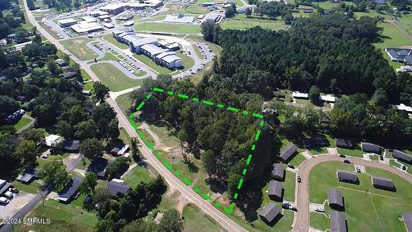 2.7 Acres of Commercial Land for Sale in Philadelphia, Mississippi