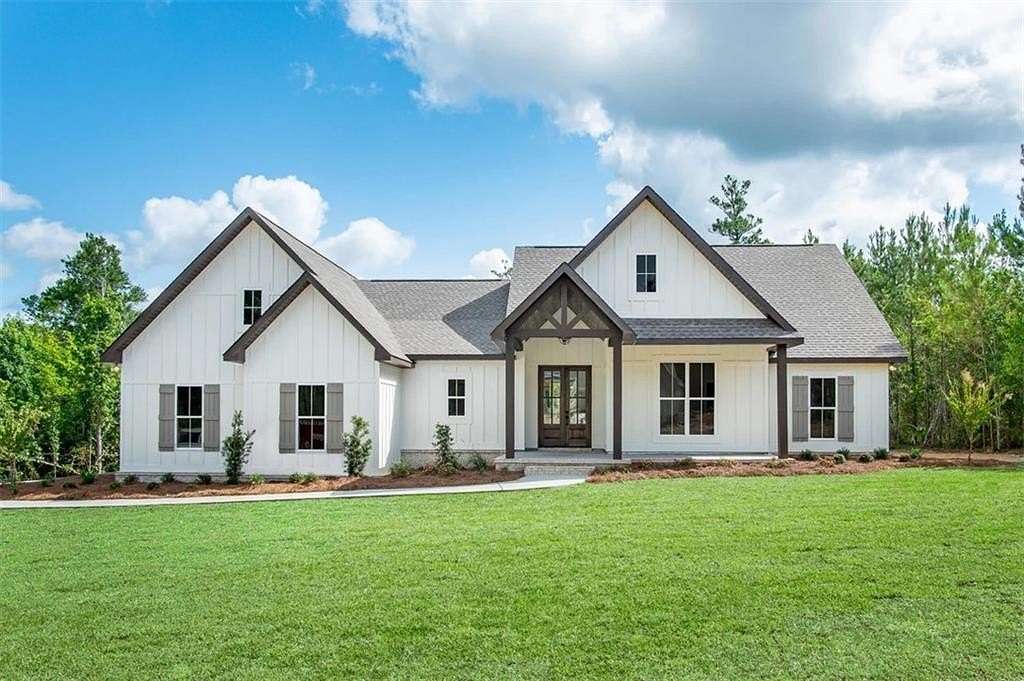 10.9 Acres of Land with Home for Sale in Talking Rock, Georgia