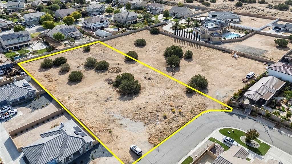1.18 Acres of Land for Sale in Quartz Hill, California