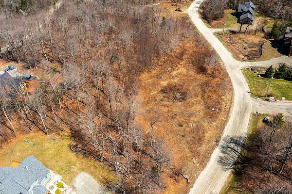 1.2 Acres of Residential Land for Sale in Winhall Town, Vermont