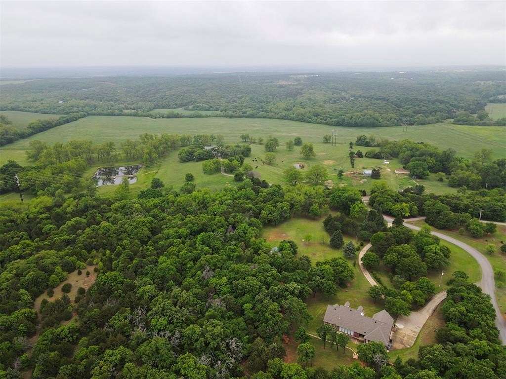 10 Acres of Residential Land for Sale in Luther, Oklahoma