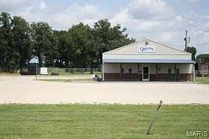 11.7 Acres of Improved Mixed-Use Land for Sale in Dexter, Missouri