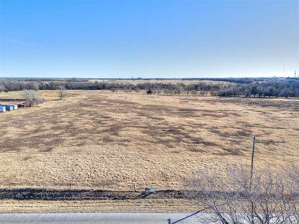 31 Acres of Mixed-Use Land for Sale in El Reno, Oklahoma