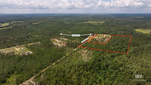 20 Acres of Land for Sale in Robertsdale, Alabama