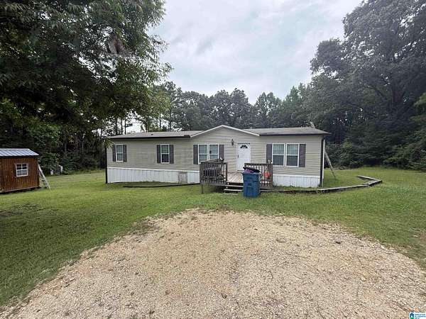 6 Acres of Land with Home for Sale in Cleveland, Alabama