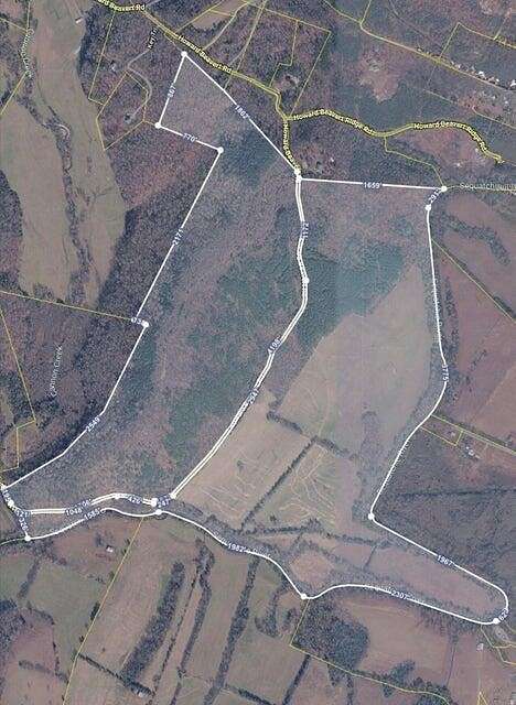 365 Acres of Land for Sale in Pikeville, Tennessee
