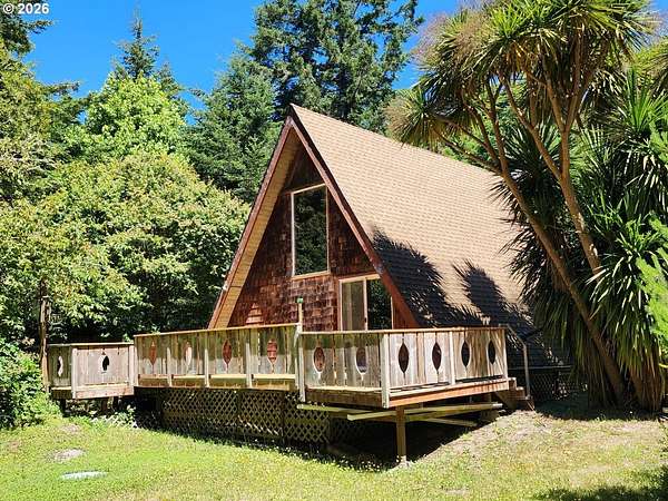 4 Acres of Land with Home for Sale in Bandon, Oregon