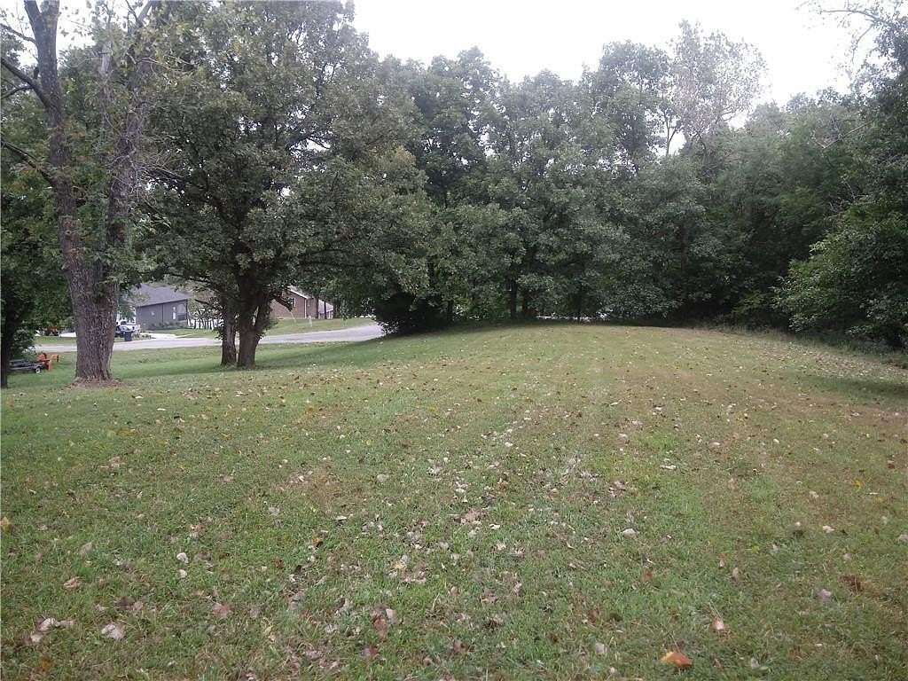 0.52 Acres of Residential Land for Sale in Altamont, Missouri