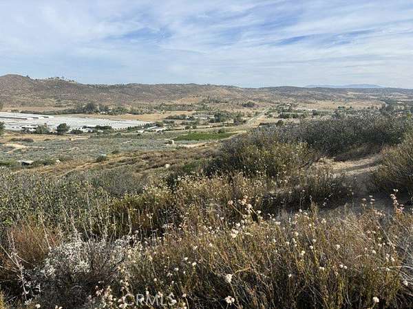 5 Acres of Land for Sale in Hemet, California