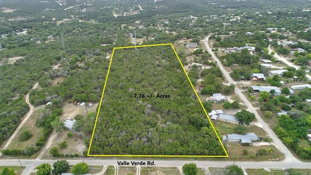 7.76 Acres of Land for Sale in Kerrville, Texas