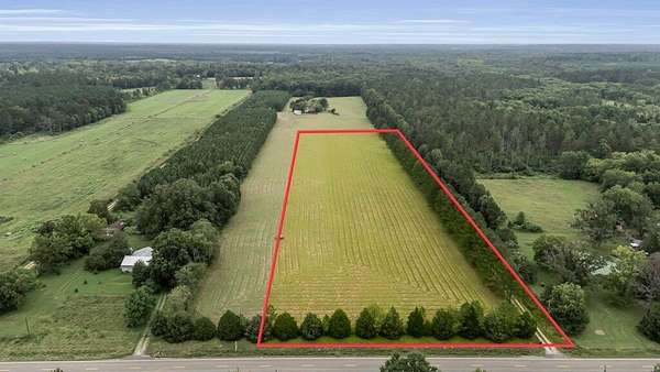 8.9 Acres of Land for Sale in Macon, Mississippi
