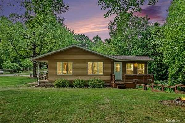 10.5 Acres of Recreational Land with Home for Sale in Indianfields Township, Michigan