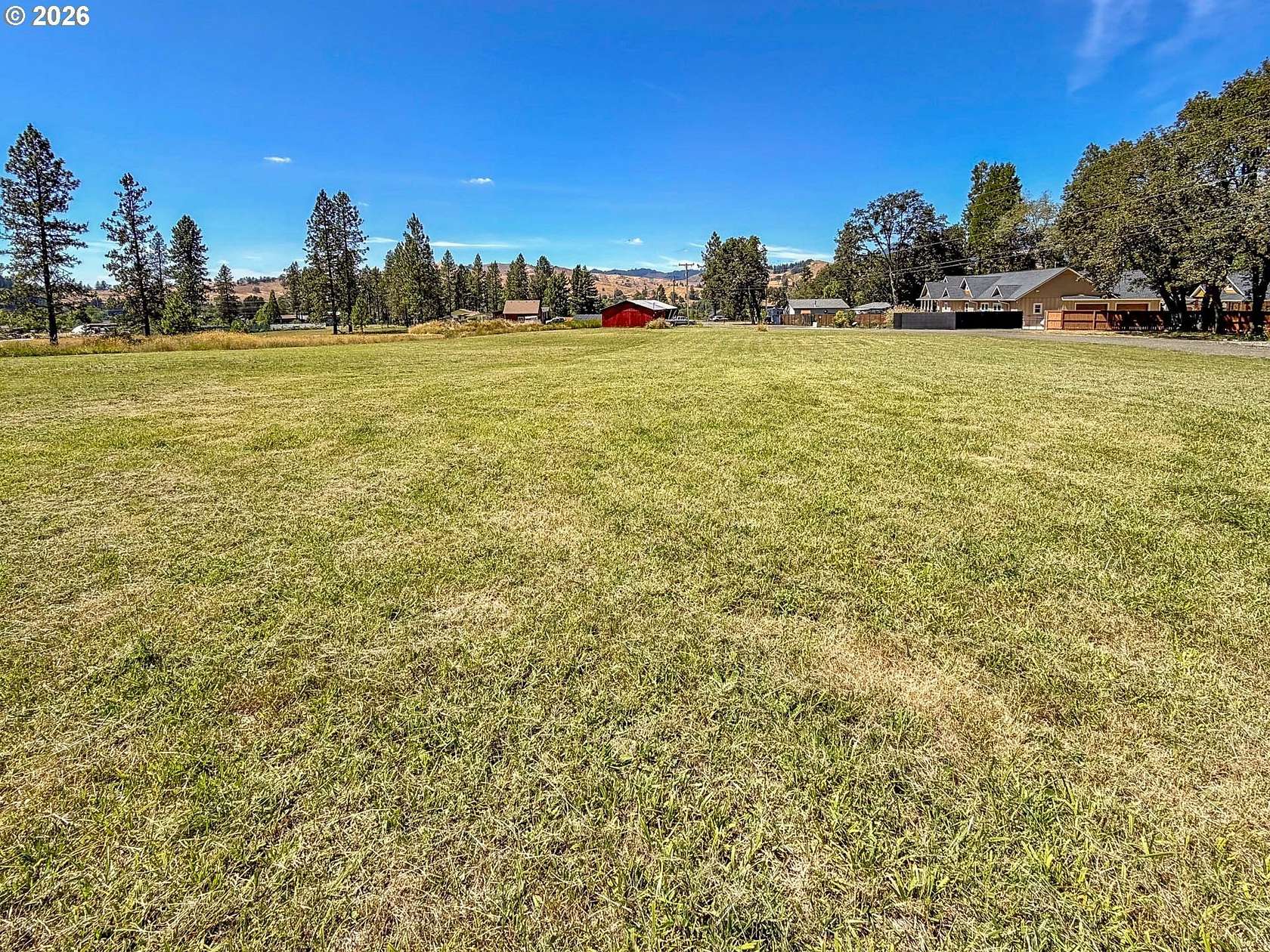 2 Acres of Land for Sale in Glide, Oregon