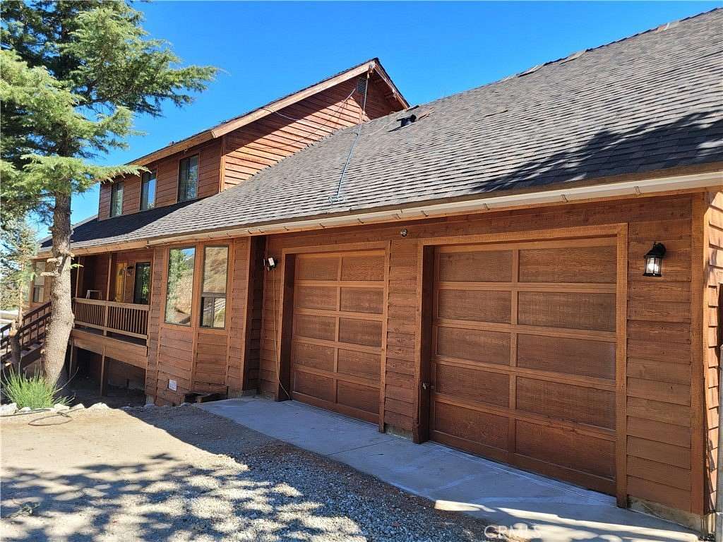 2.5 Acres of Land with Home for Sale in Frazier Park, California