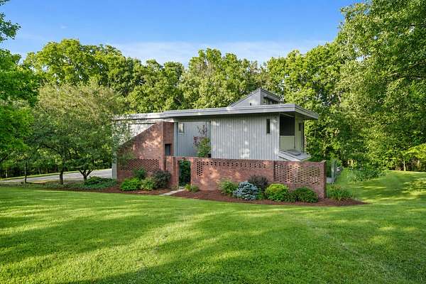 1.68 Acres of Land with Home for Sale in Lexington, Kentucky