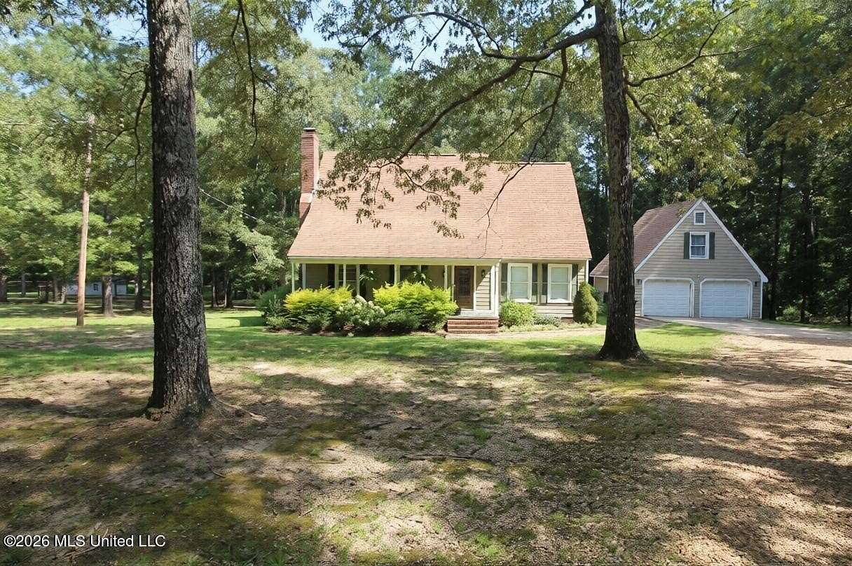 2 Acres of Land with Home for Sale in Brandon, Mississippi