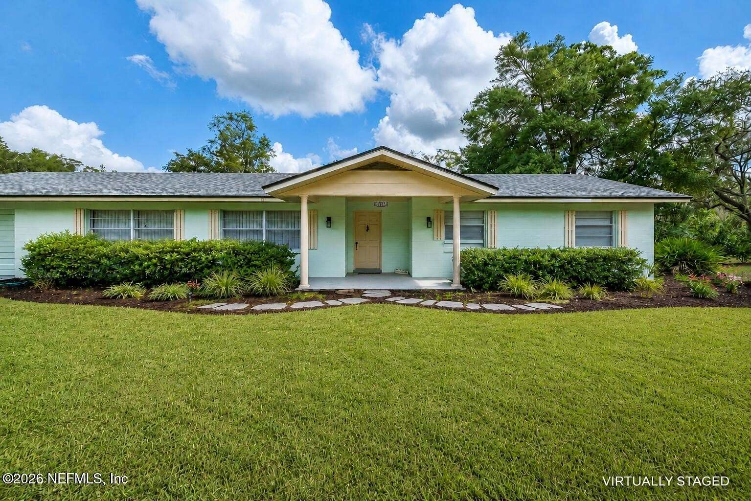4.66 Acres of Land with Home for Sale in Keystone Heights, Florida