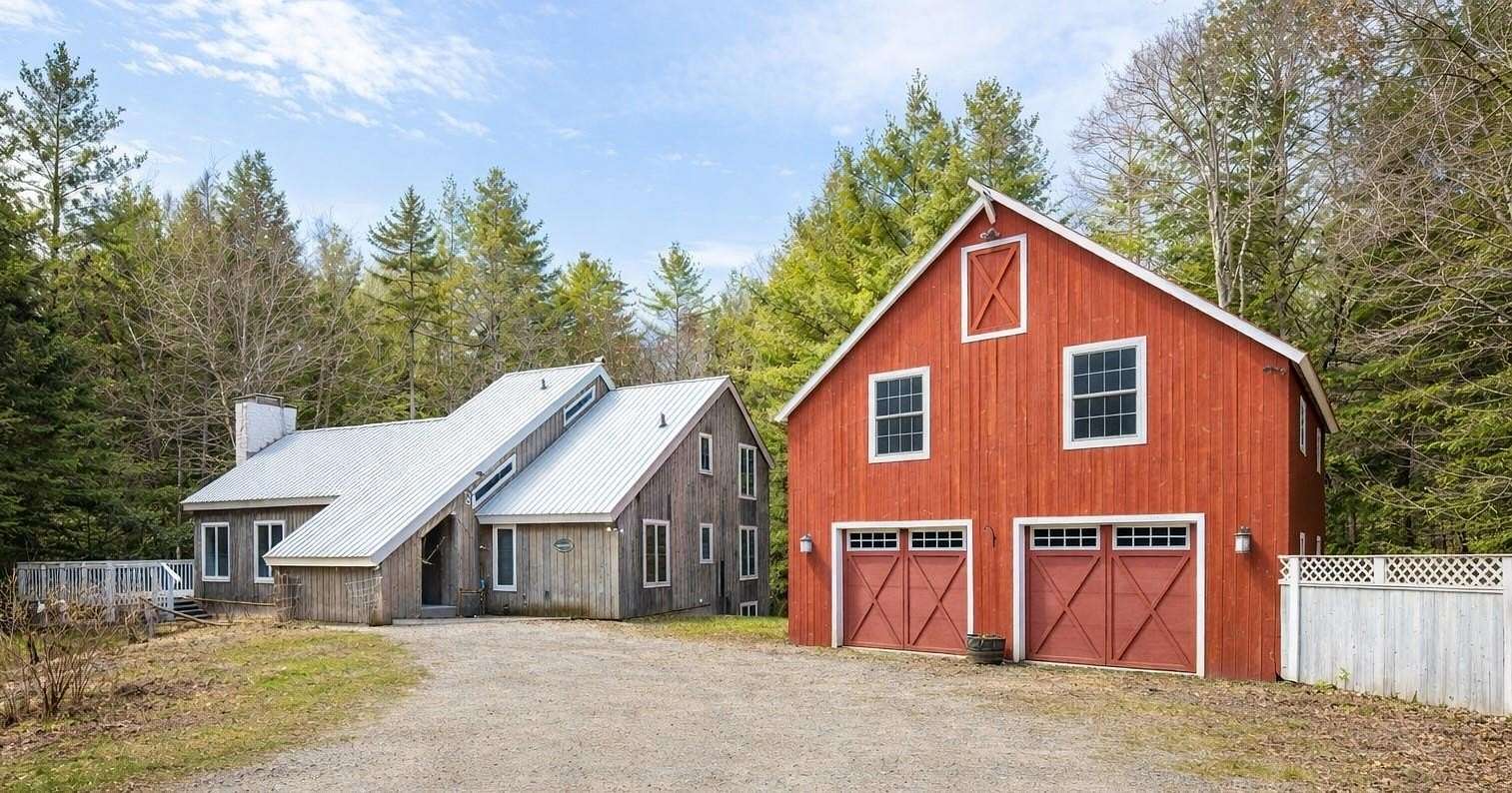 1.5 Acres of Land with Home for Sale in Winhall Town, Vermont