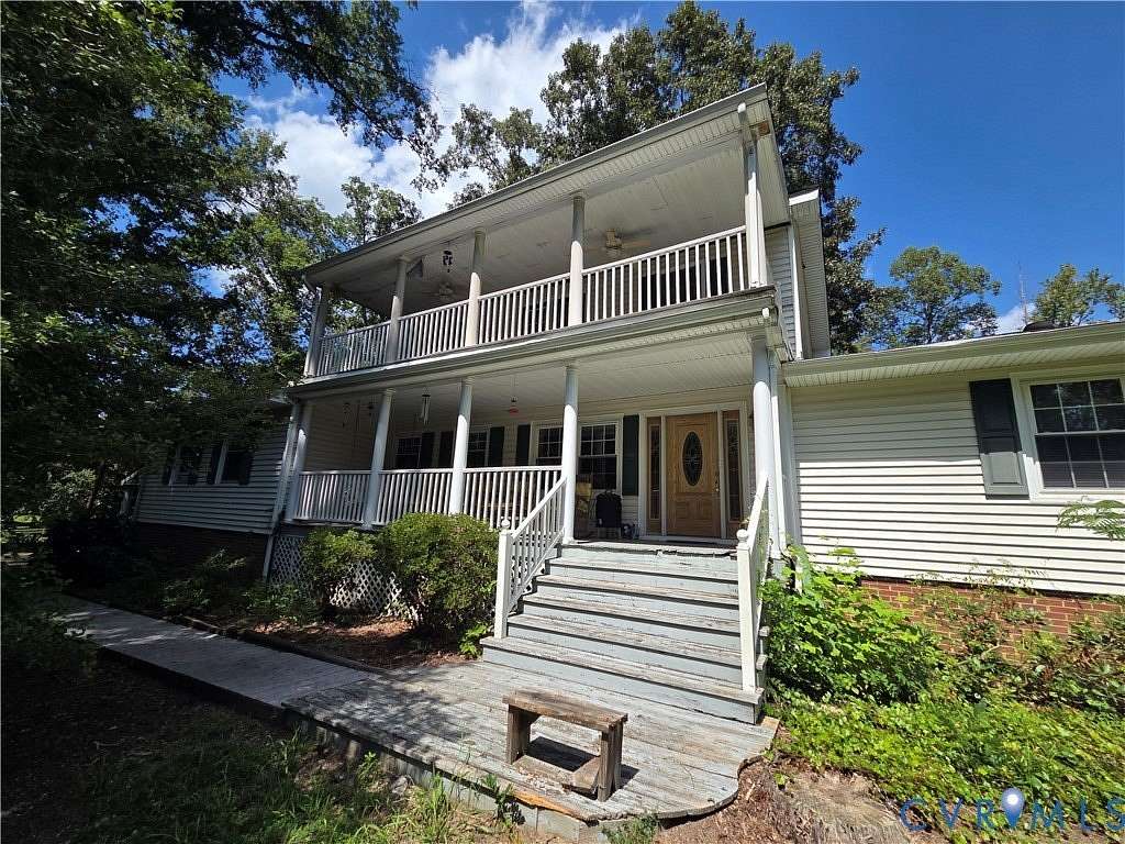 8.36 Acres of Land with Home for Auction in Glen Allen, Virginia