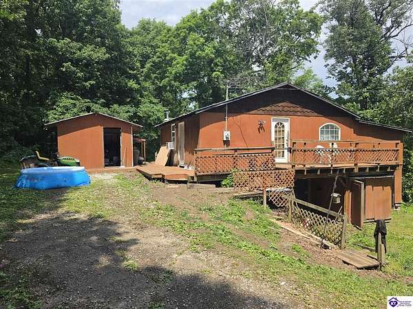5 Acres of Land with Home for Sale in Cub Run, Kentucky