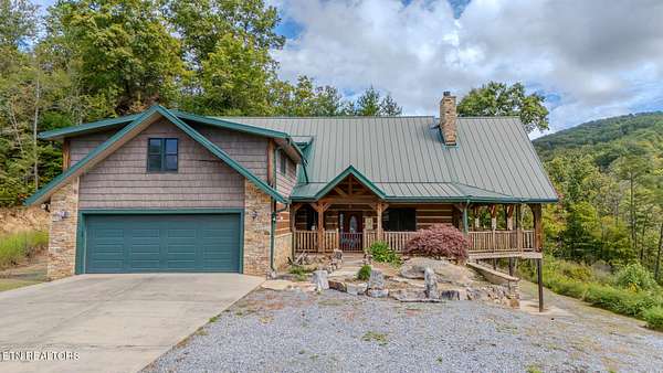 29.5 Acres of Recreational Land with Home for Sale in Hartford, Tennessee