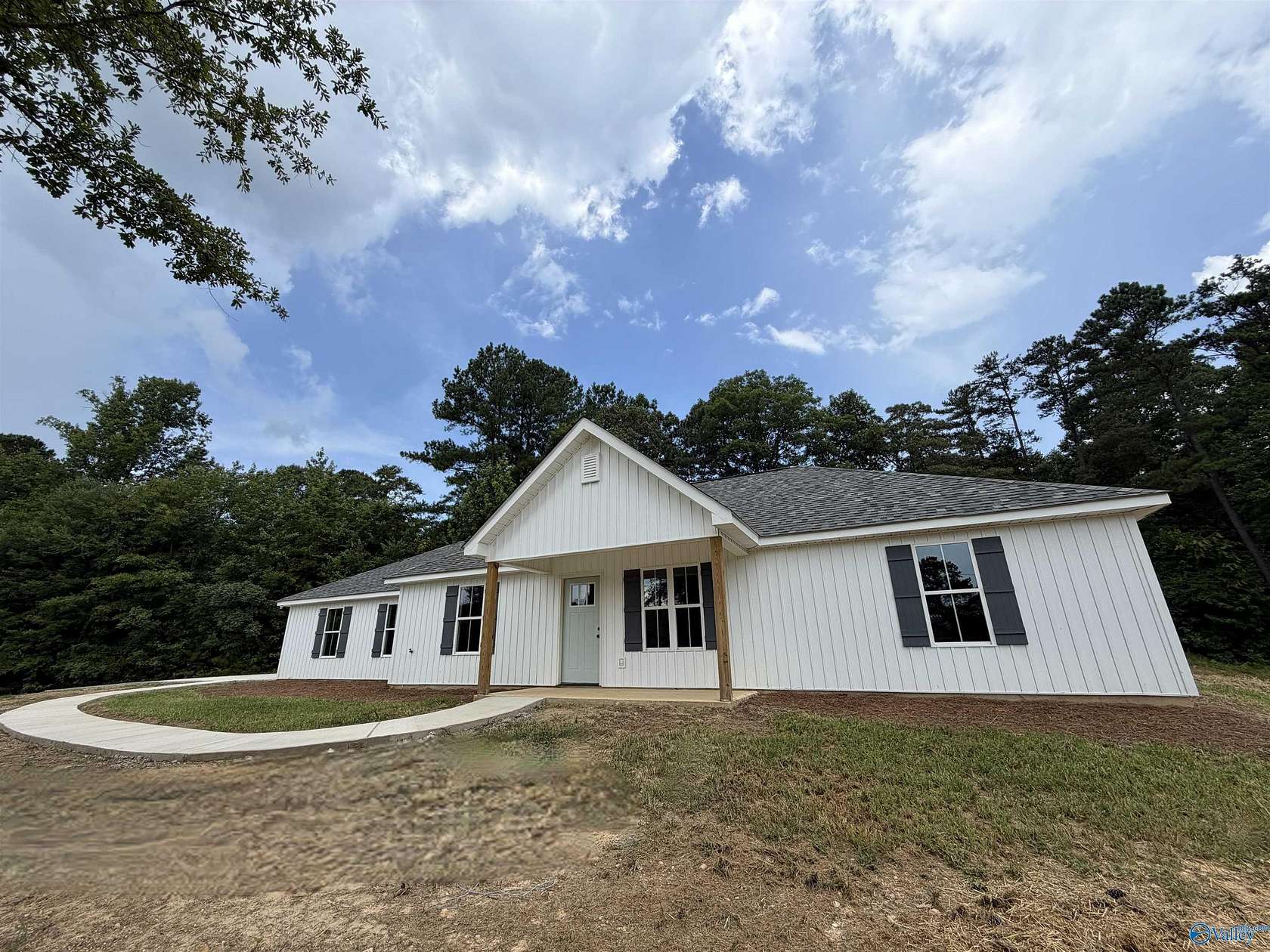 1.8 Acres of Land with Home for Sale in Gadsden, Alabama