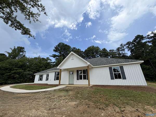 1.8 Acres of Land with Home for Sale in Gadsden, Alabama
