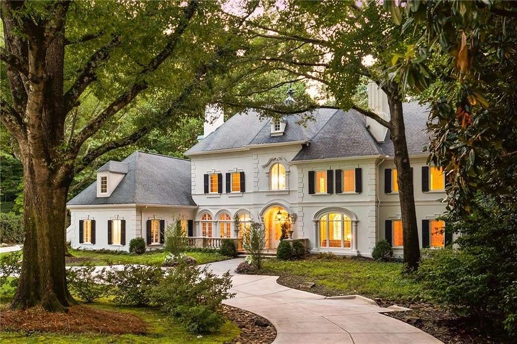 2.2 Acres of Land with Home for Sale in Atlanta, Georgia