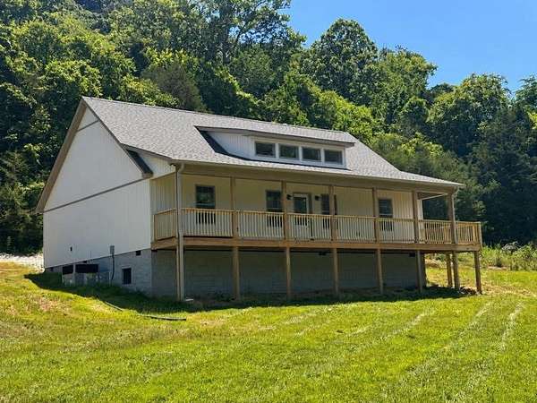 1.54 Acres of Land with Home for Sale in Dixon Springs, Tennessee