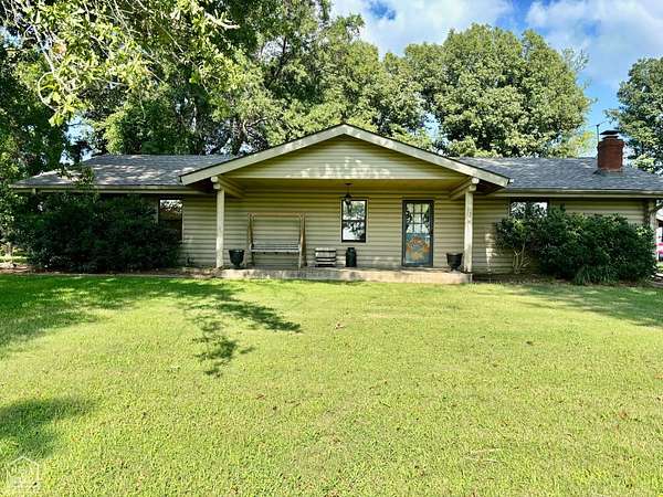 1.7 Acres of Land with Home for Sale in Tyronza, Arkansas