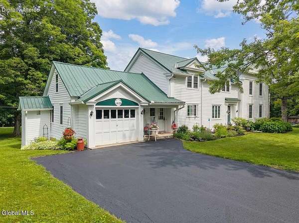 15 Acres of Land with Home for Sale in Summit, New York