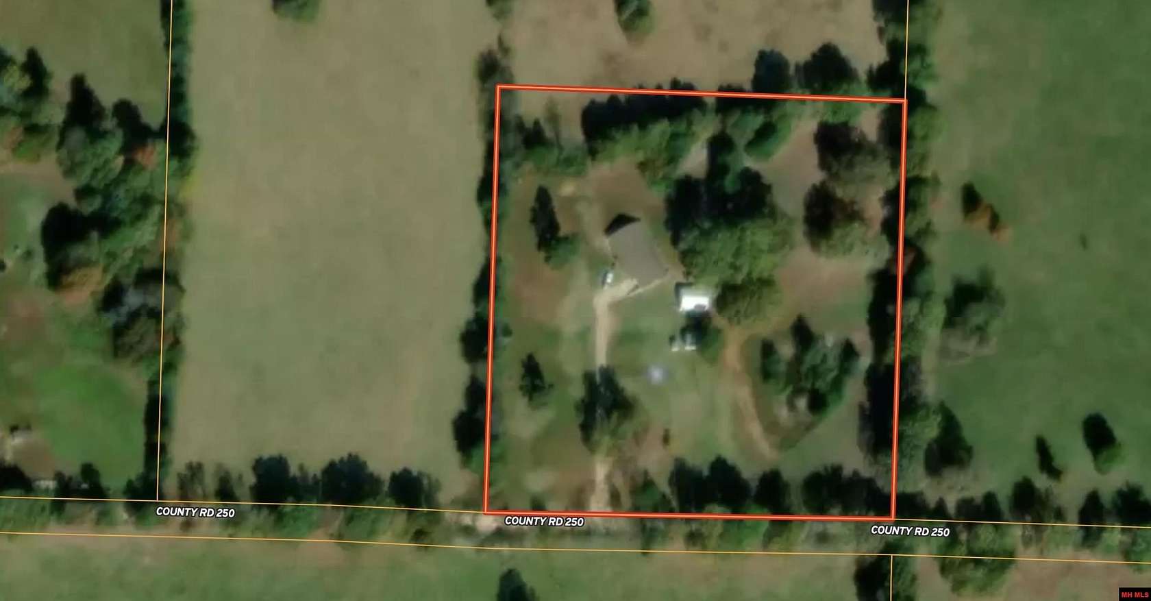 5 Acres of Land with Home for Sale in Thayer, Missouri