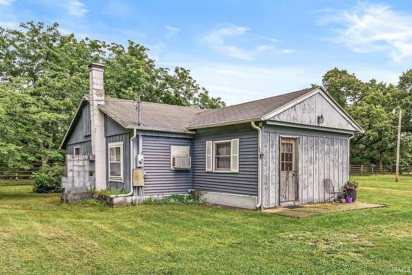 18.6 Acres of Land with Home for Sale in Elkhart, Indiana