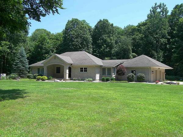 4 Acres of Land with Home for Sale in Warsaw, Indiana