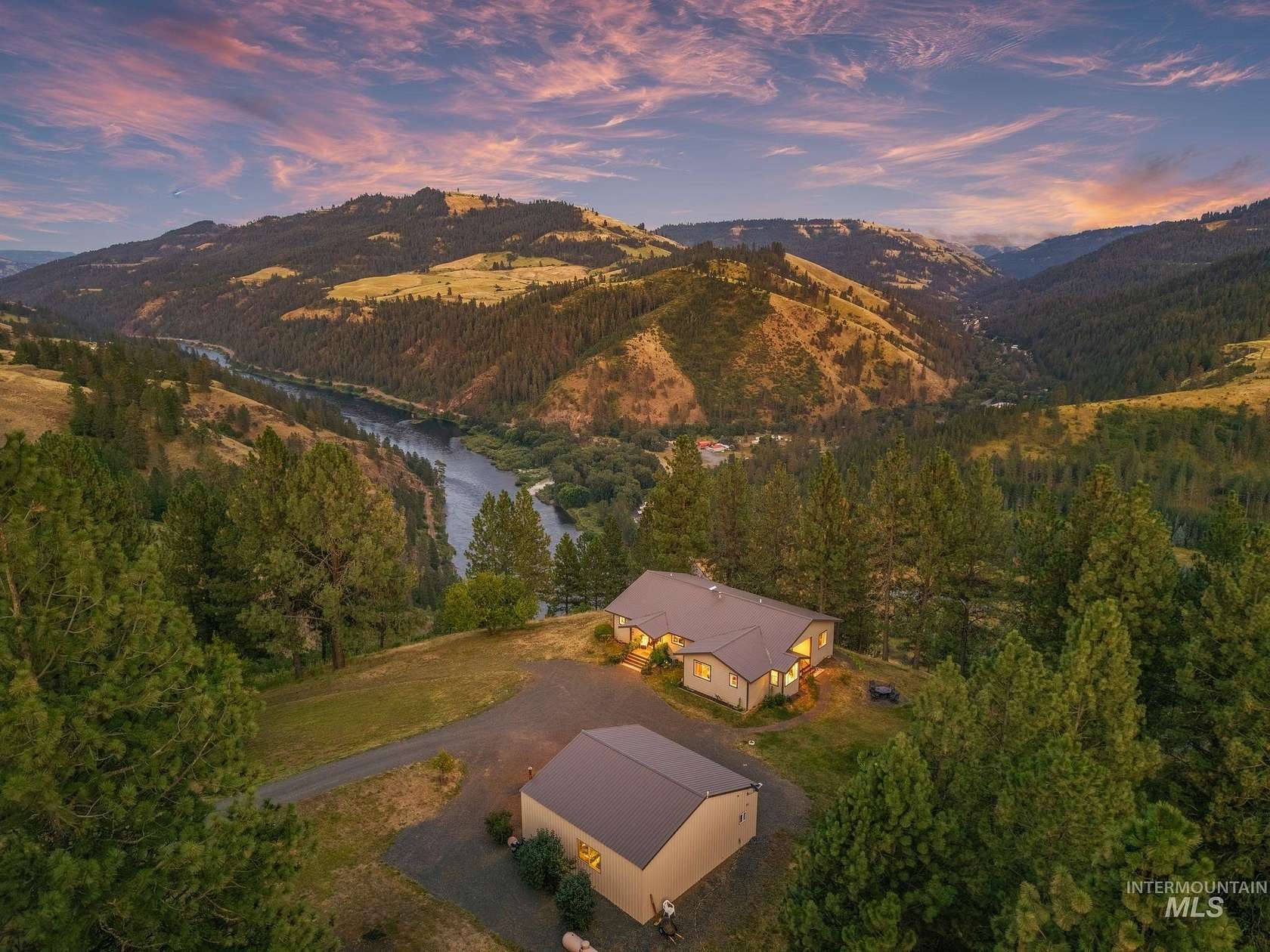 21.6 Acres of Recreational Land with Home for Sale in Lenore, Idaho