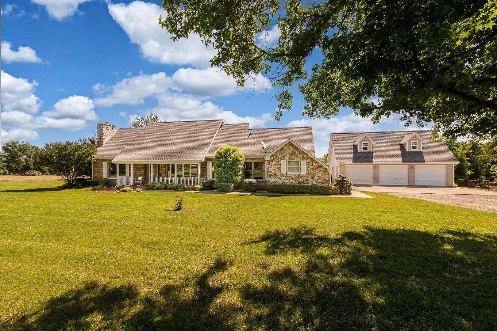1.5 Acres of Land with Home for Sale in West Frankfort, Illinois