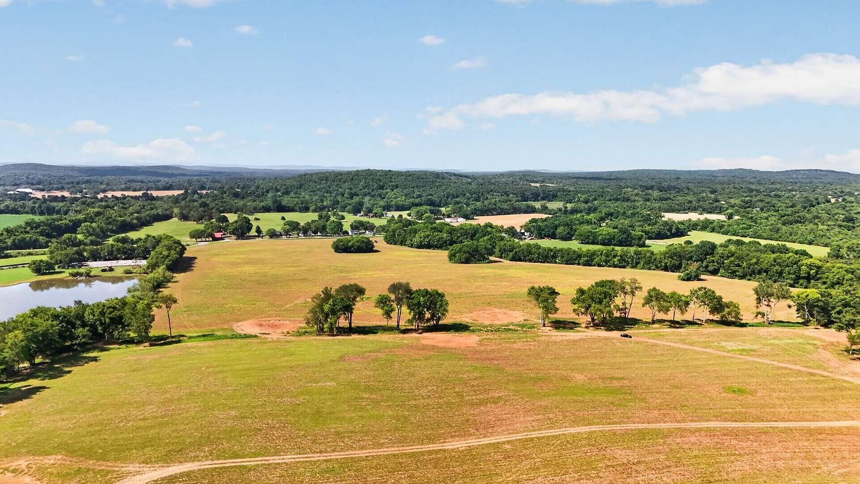 7.4 Acres of Land for Auction in Murfreesboro, Tennessee