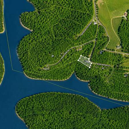1.5 Acres of Residential Land for Sale in Silver Point, Tennessee