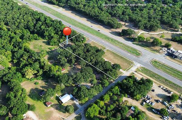 1.25 Acres of Mixed-Use Land for Sale in Kemp, Texas