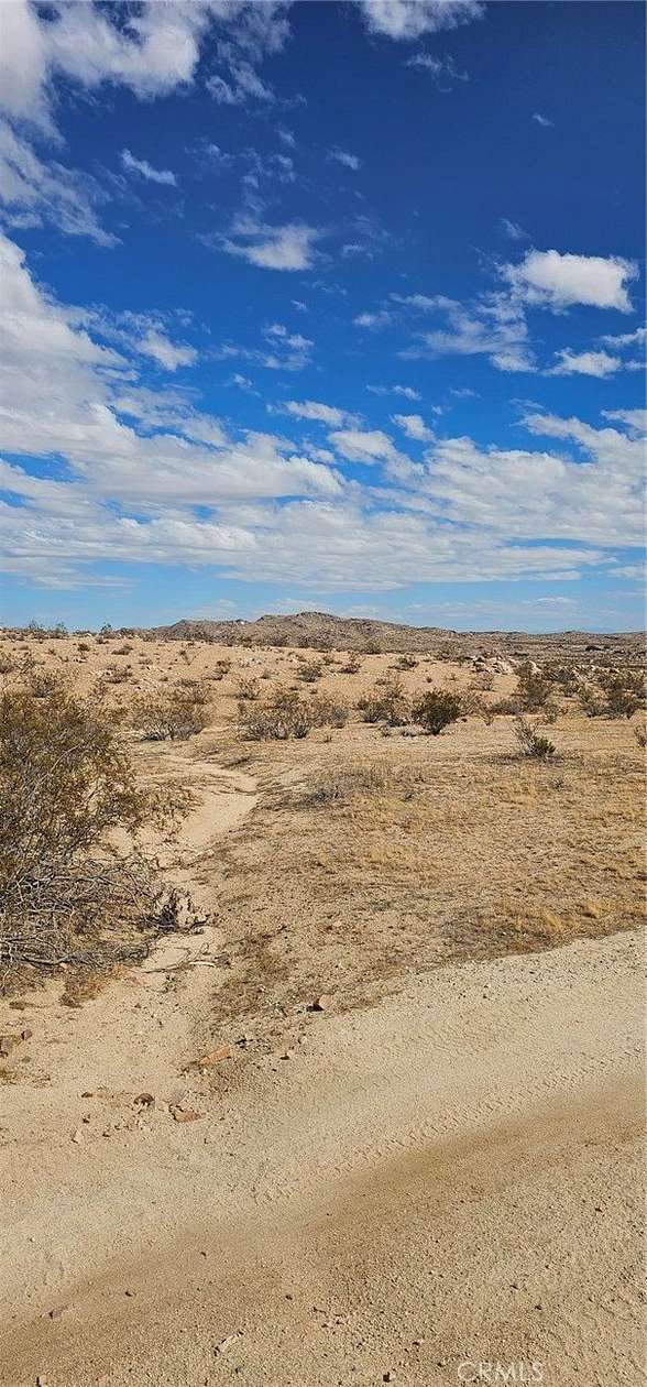 10.4 Acres of Land for Sale in Lancaster, California