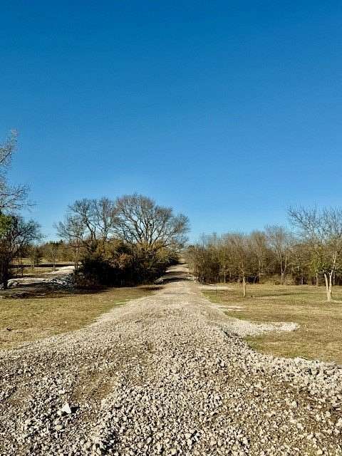 3.9 Acres of Residential Land for Sale in Van Alstyne, Texas